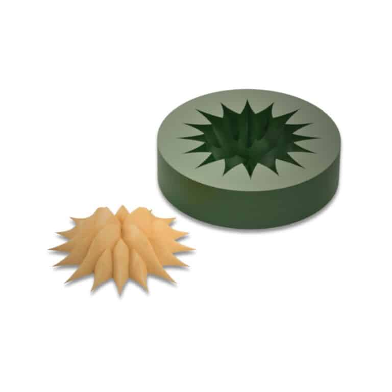 3D star-shaped silicone mold and pastry