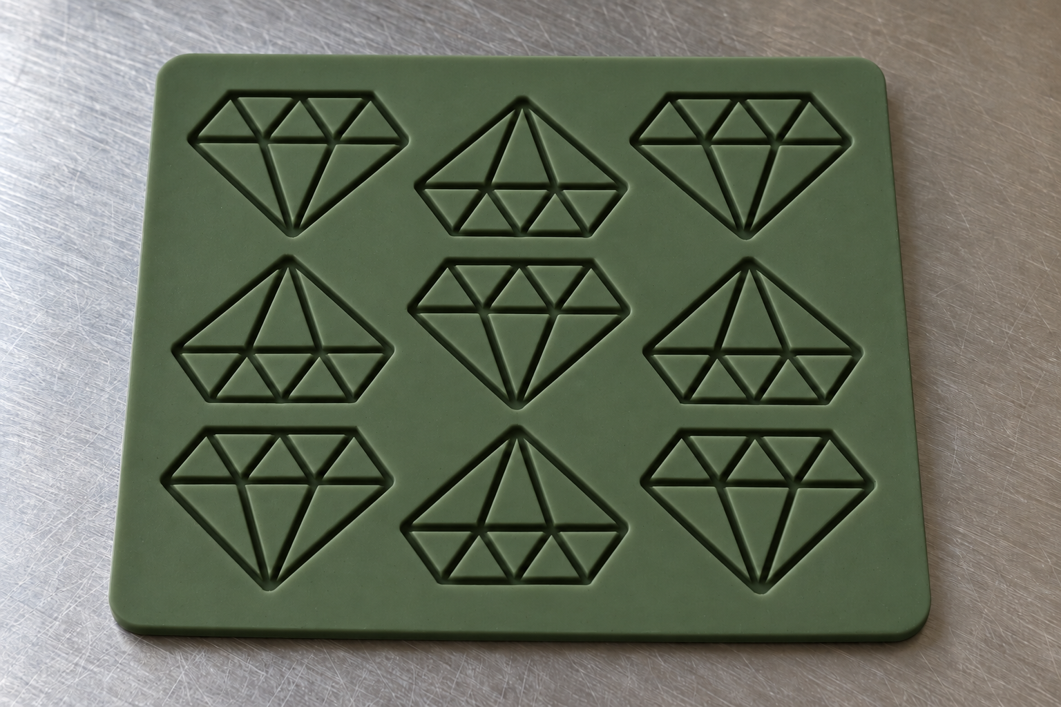 Custom silicone mold for small openwork diamond tuiles